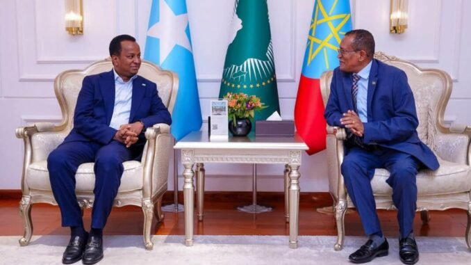Wasiirka Arrimaha Dibadda Soomaaliya oo gaaray Addis Ababa si uu uga qeyb galo shirka Golaha Fulinta Midowga Afrika