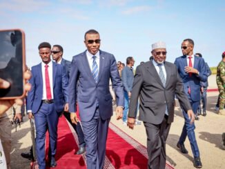 Wafdi uu hoggaaminayo ra'iisul wasaare Xamse oo gaaray magaalada Baydhabo