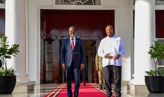 Madaxweyne Xasan Sheekh oo maanta kulan rasmi ah la yeeshay dhiggiisa dalka Uganda