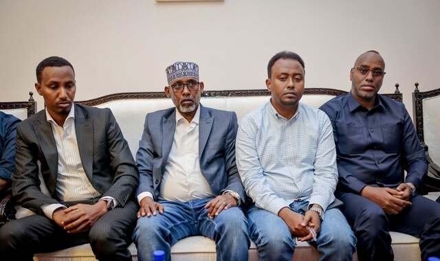 Hoggaamiyaha Koonfur Galbeed oo maanta dib ugu laabtay Baydhabo, kana hadlay xaaladda amniga