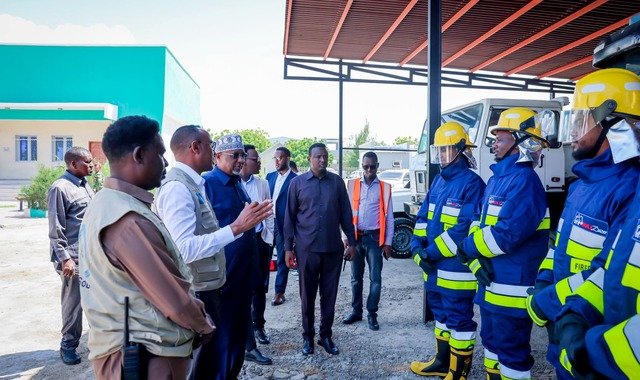 Sheekh Aadan Madoobe oo maanta booqday xarunta hay'adda SoDMA ee magaalada Muqdisho